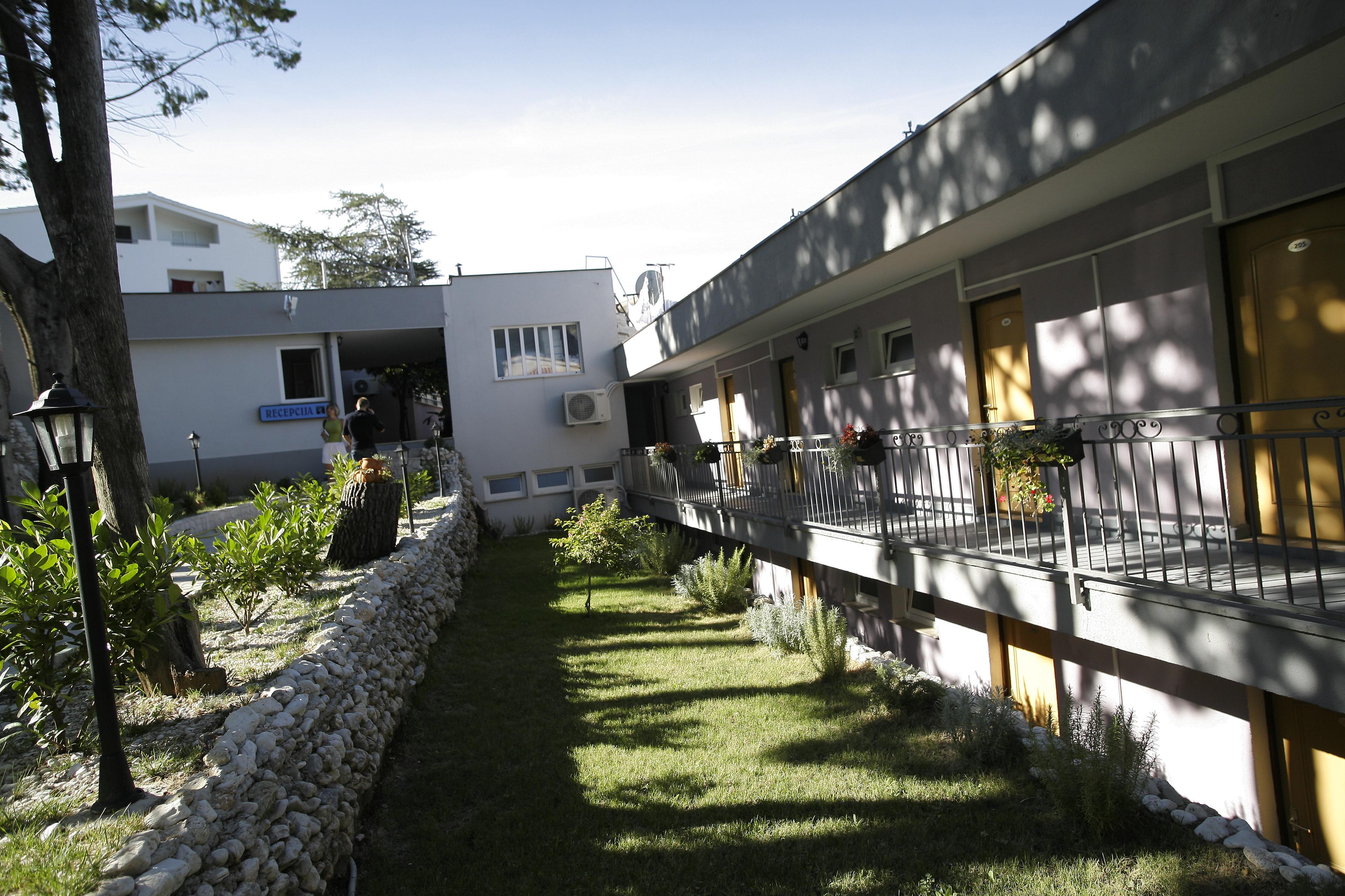 Beach Hotel Drasnice Luaran gambar