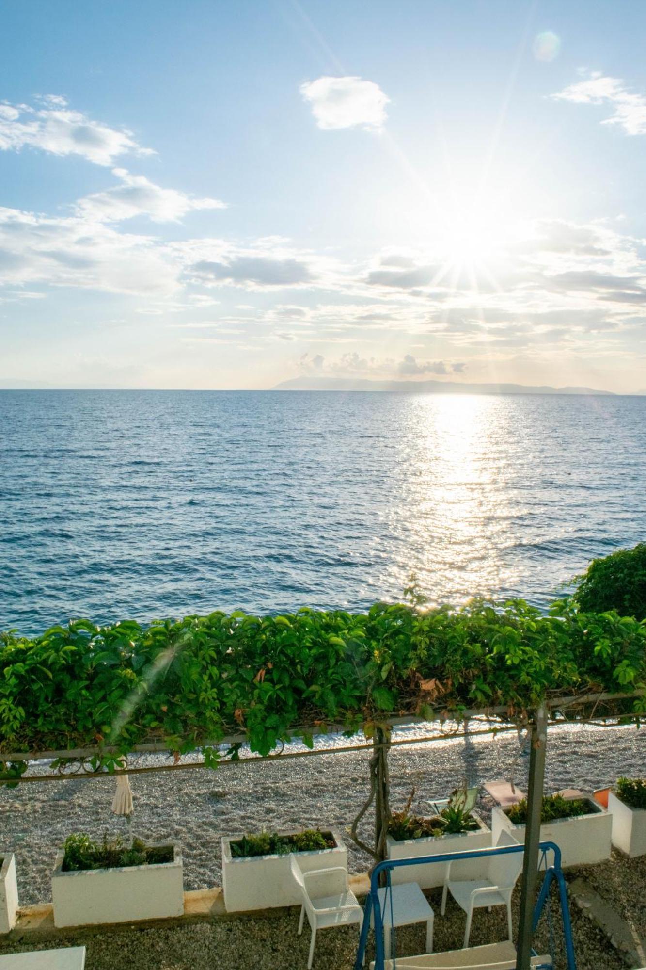 Beach Hotel Drasnice Luaran gambar