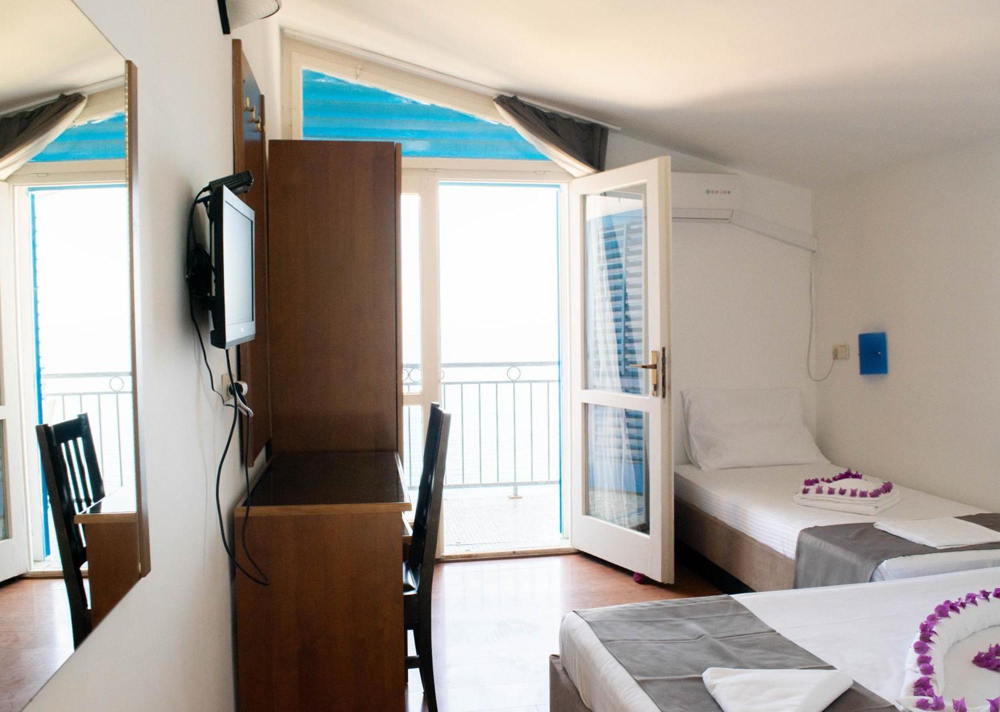 Beach Hotel Drasnice Luaran gambar